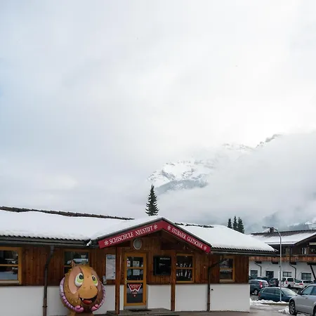 In Stubai Near Lift Апартаменты *