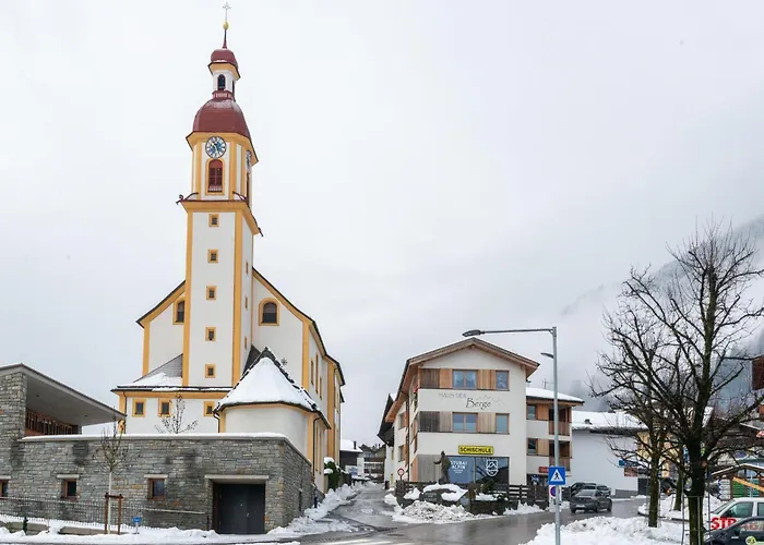 In Stubai Near Lift * Нойштифт-им-Штубайталь