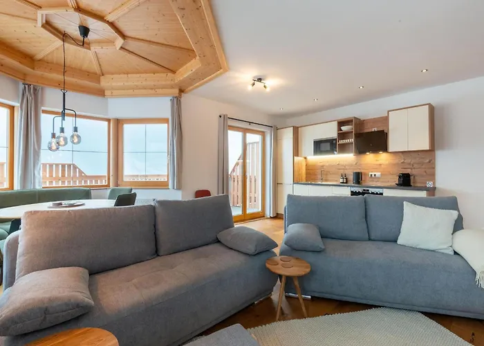 Апартаменты In Stubai Near Lift Нойштифт-им-Штубайталь