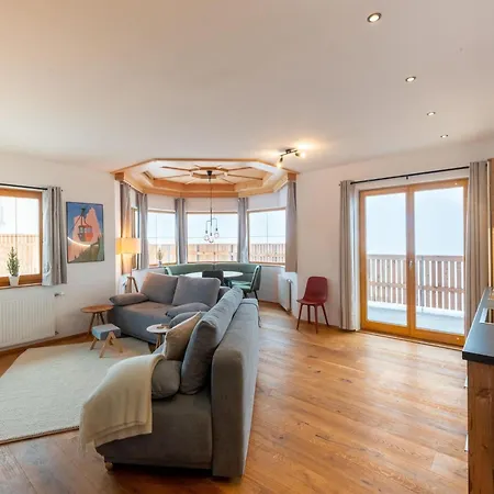 Appartement In Stubai Near Lift *